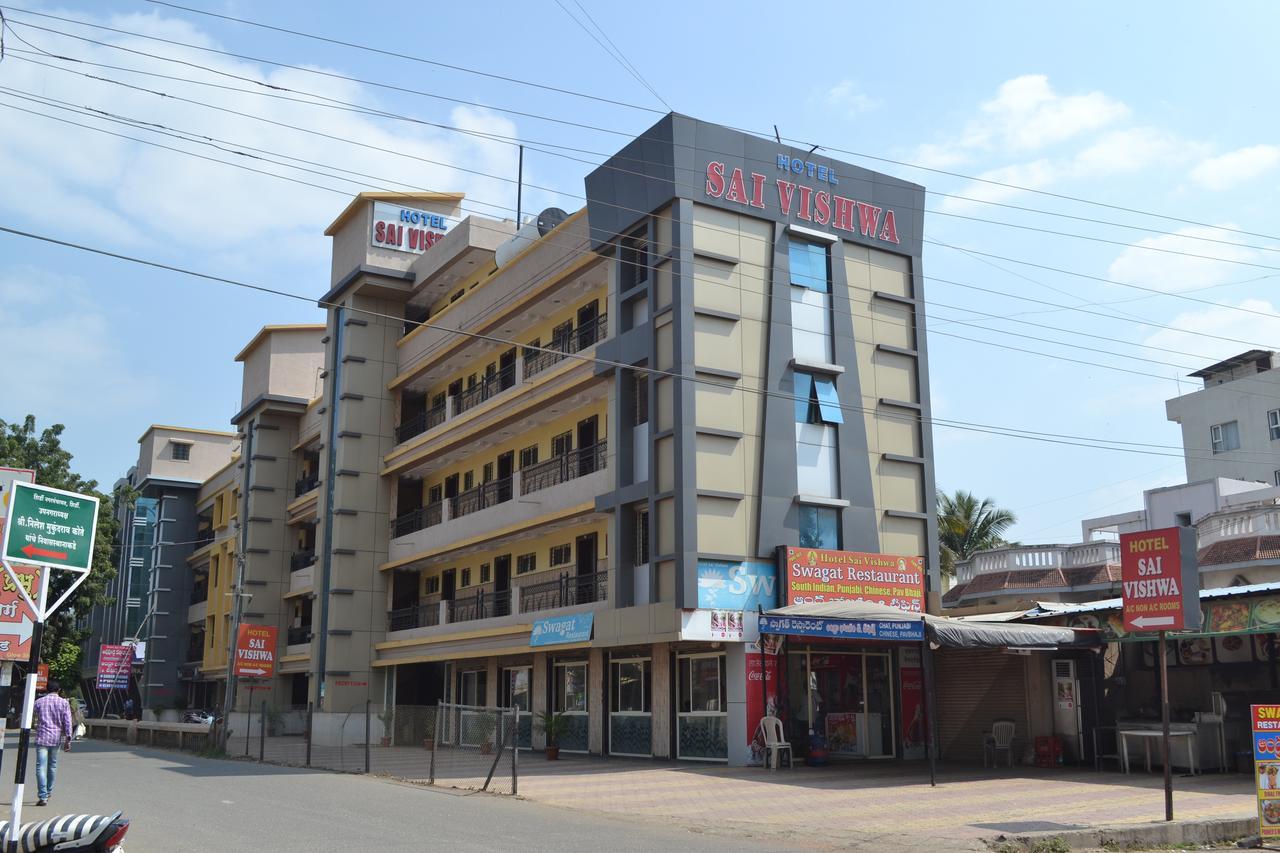 Hotel Sai Vishwa Ширді Екстер'єр фото